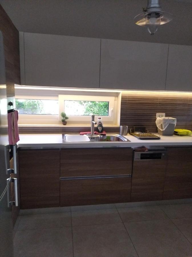 Cozy Villa Vita Lagonisi Kalivia Thorikou エクステリア 写真