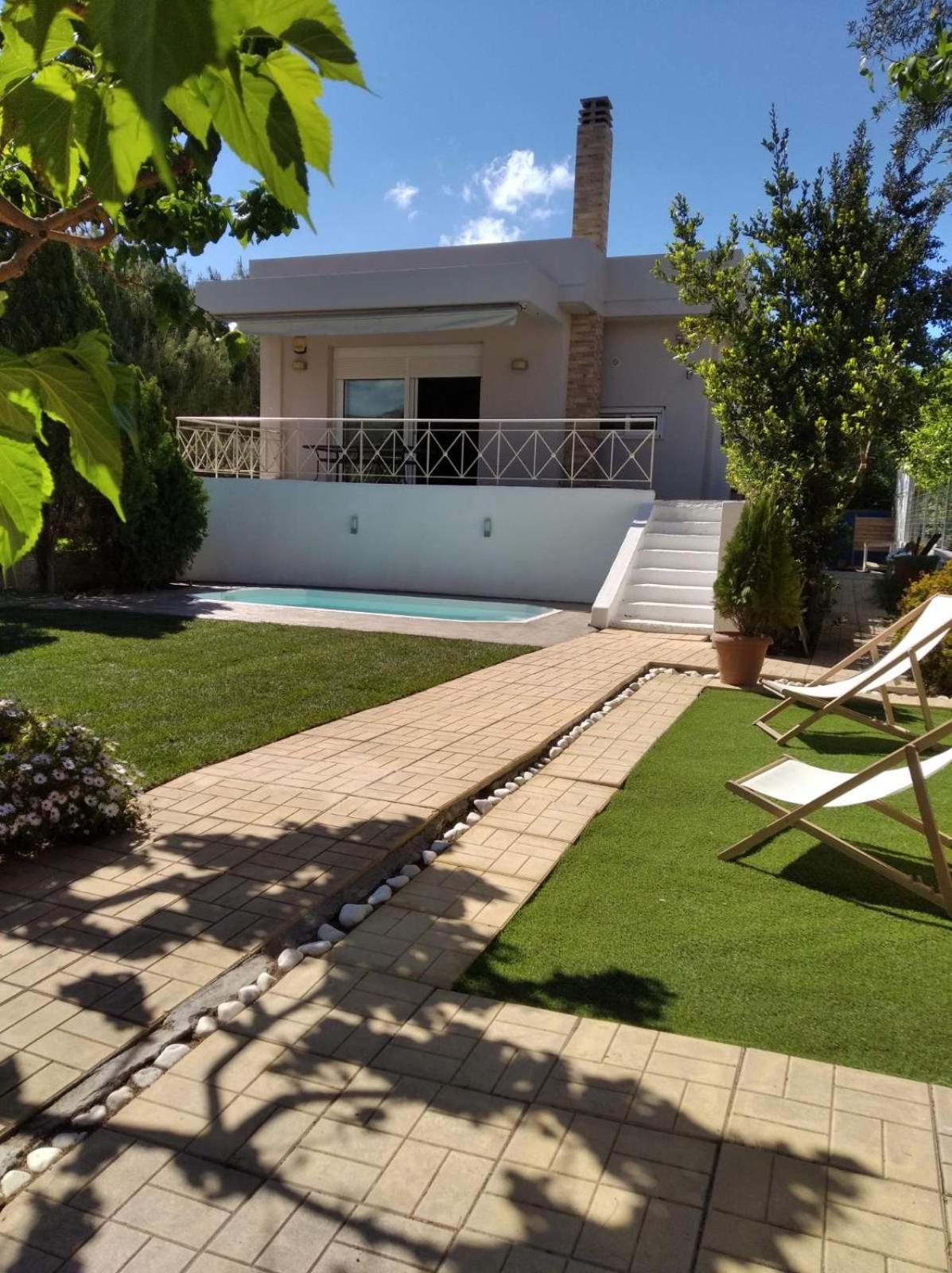 Cozy Villa Vita Lagonisi Kalivia Thorikou エクステリア 写真